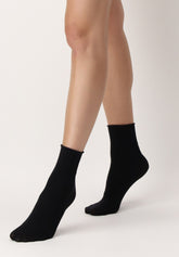 Superwash Wool Short Socks Nives - Black - Black | Oroblù