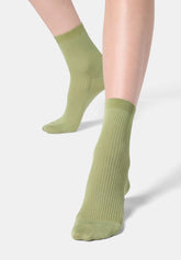 Ankle Sock in Scottish Lisle Fine Rib - Pistachio - Pistacchio | Oroblù