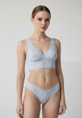 Brasilian Slip aus elastischer Spitze Lacewear - Hellblau - Baby blue | Oroblù
