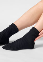 Ribbed Organic Cotton Socks - Black - Black | Oroblù