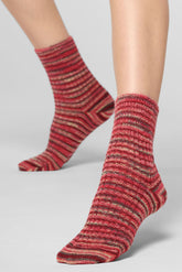 Kurze Socke Color Lines - Intensives Rot - Deep red | Oroblù